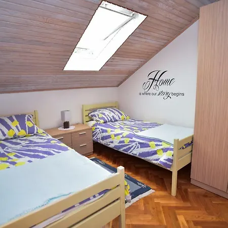 Apartman Amfora *